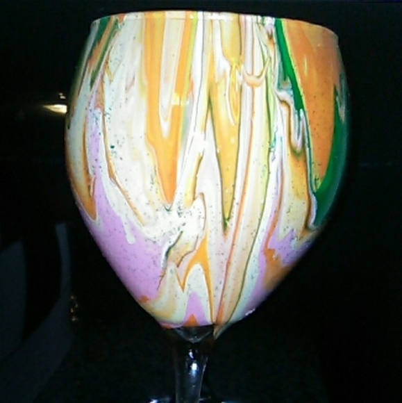 Wine glasses - Picture 3 of 3